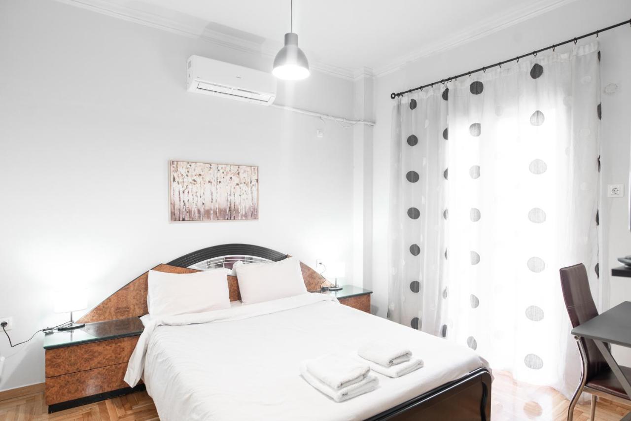 Cozy Cityscape Apartment In Athens Exterior photo